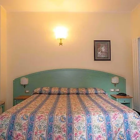 Magnolia 2* ألبينغا